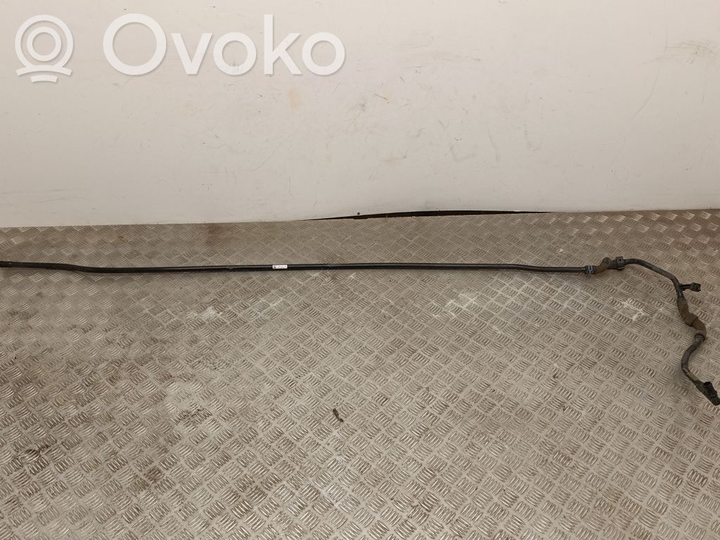 Skoda Enyaq iV Caurulīte (-es) / šļūtene (-es) 