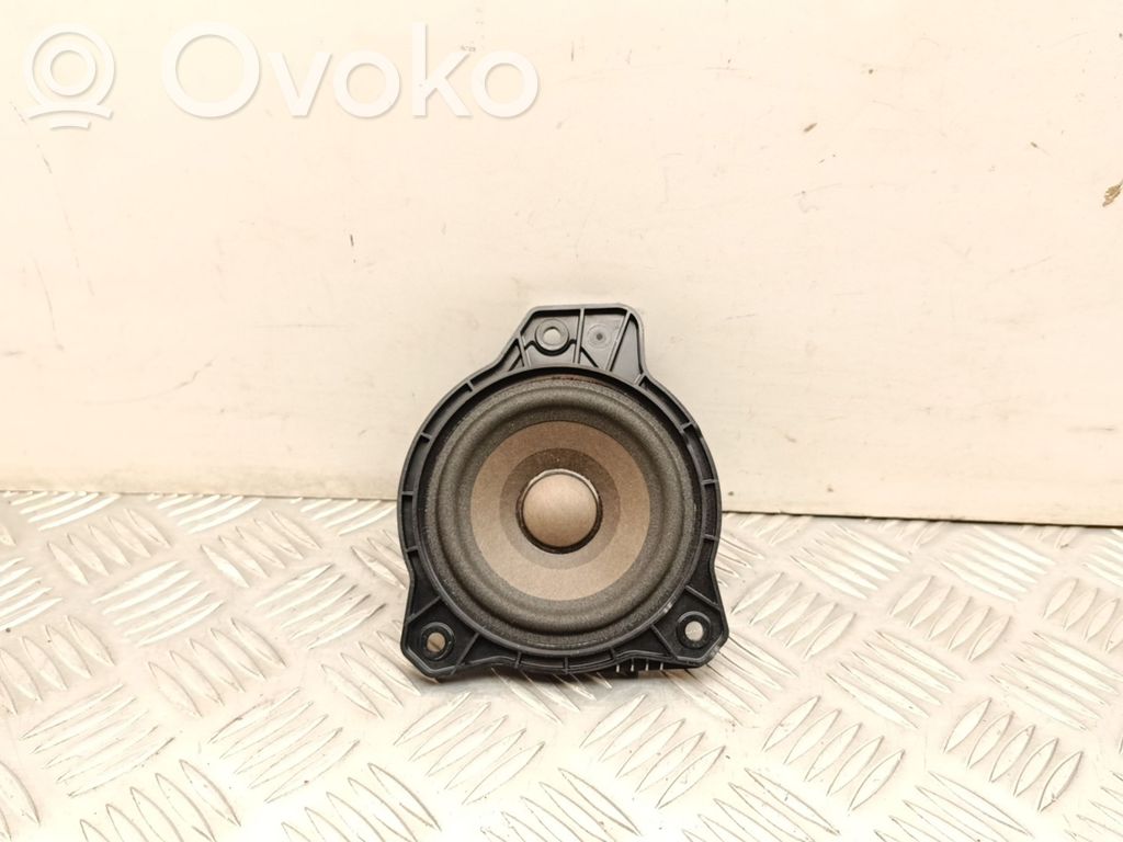 Polestar 2 Panel speaker 
