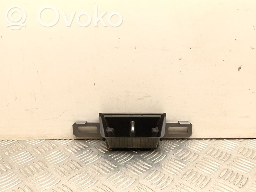 Polestar 2 Trunk lock loop 