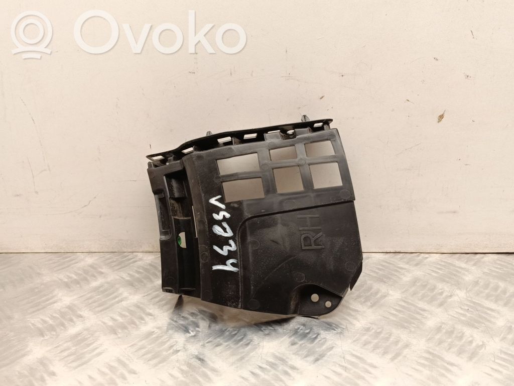 Volvo XC40 Front bumper mounting bracket 