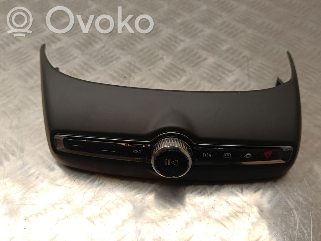 Volvo XC40 Sound control switch 