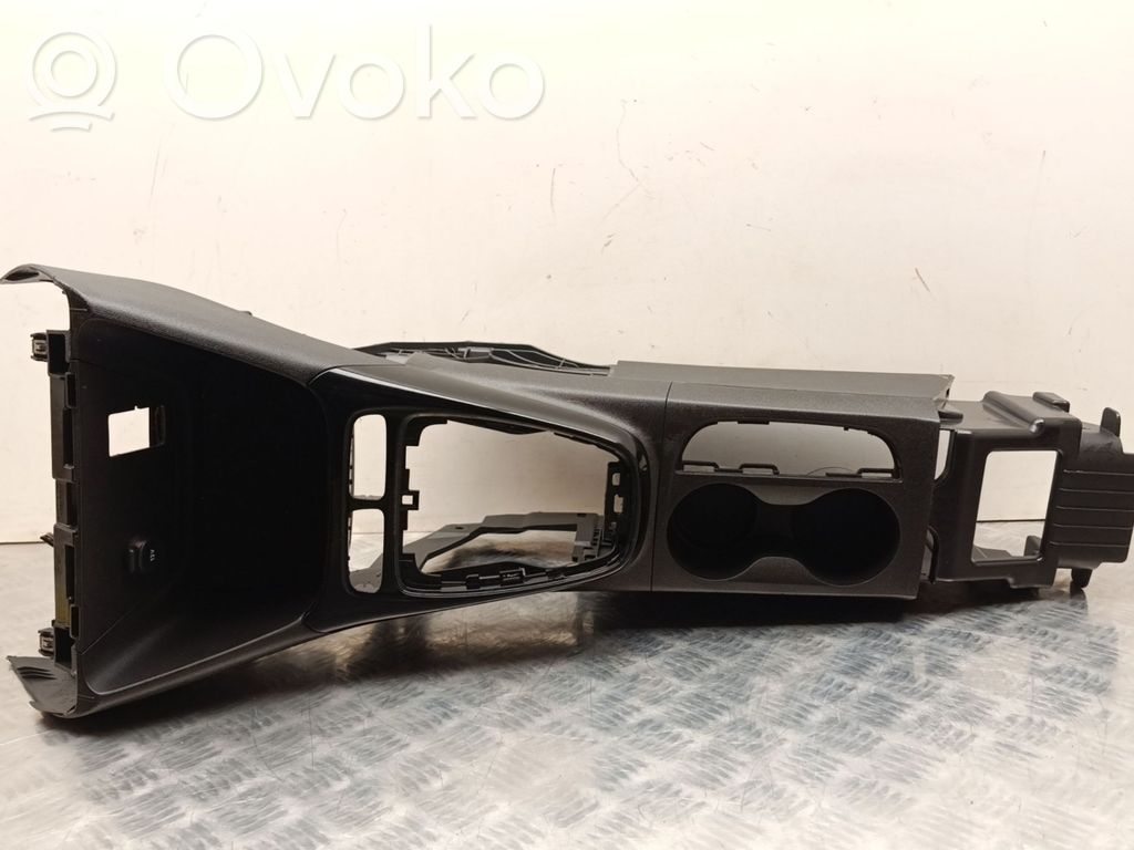 Center console   460029937,39005594,39072760