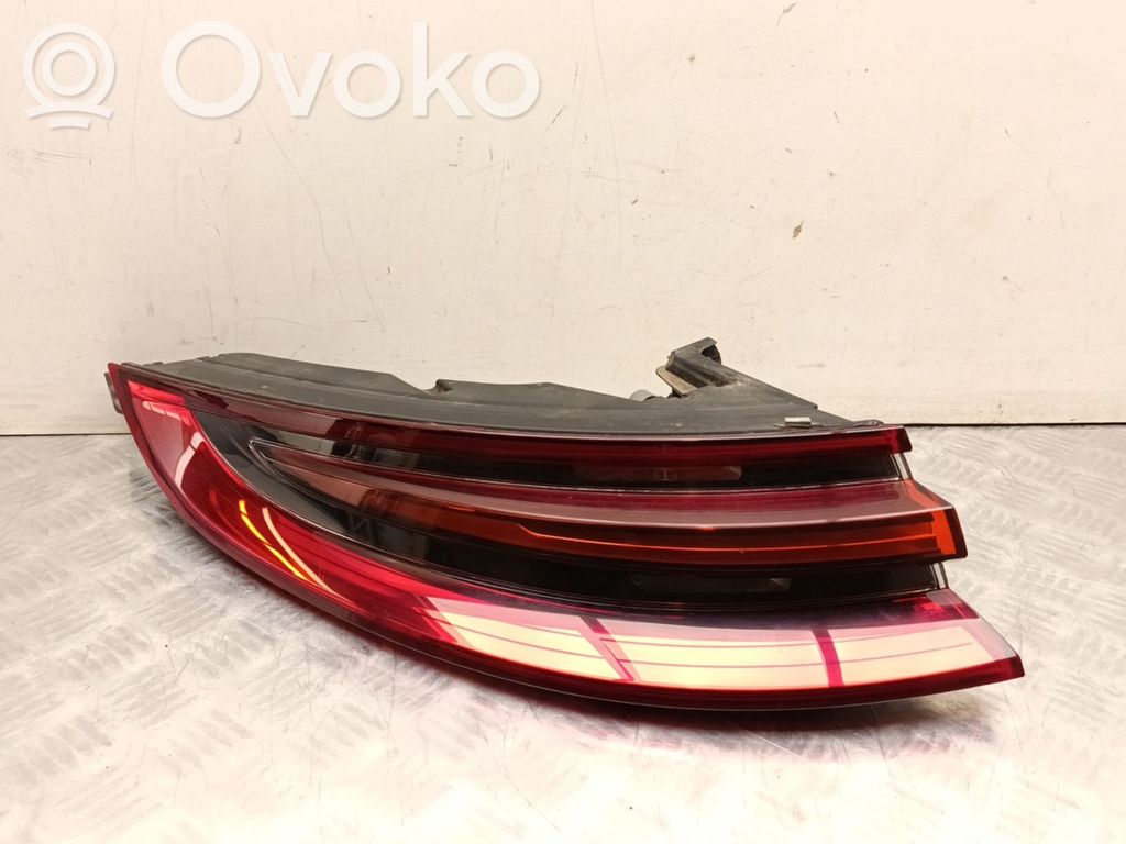 Porsche Panamera (971) Lampă spate în caroserie 