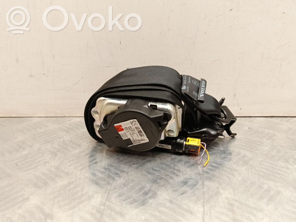 Volvo XC40 Cinturón delantero 
