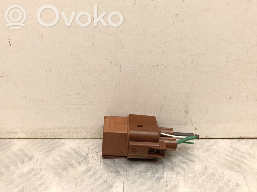Citroen C4 III e-C4 Muu rele 