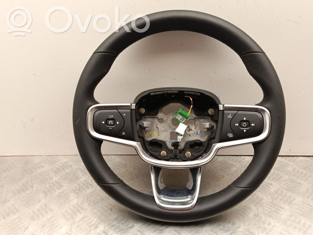 Volvo XC40 Stūre 