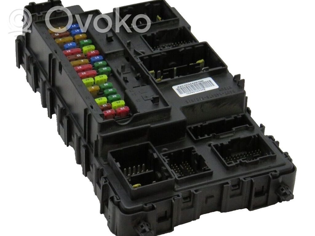 Ford Mondeo MK V Ящик предохранителей (комплект) 
