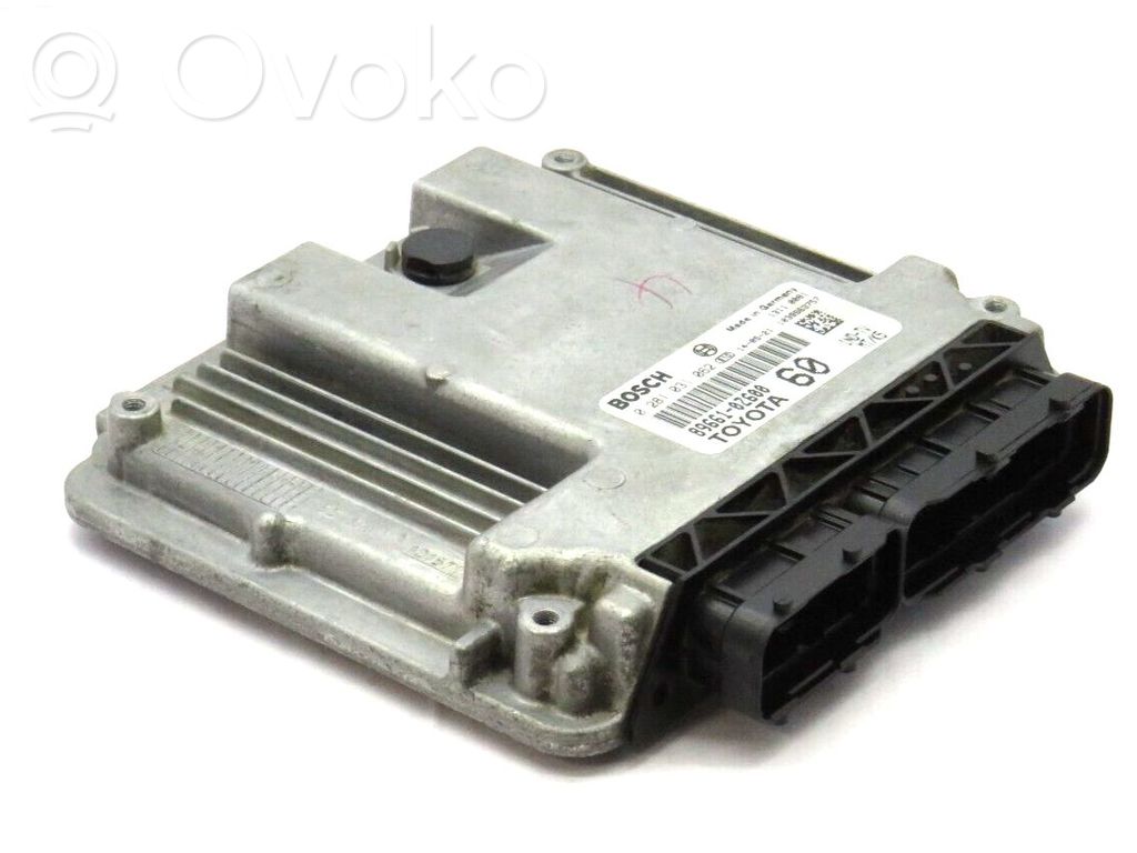 Toyota Auris E180 Engine control unit/module ECU 
