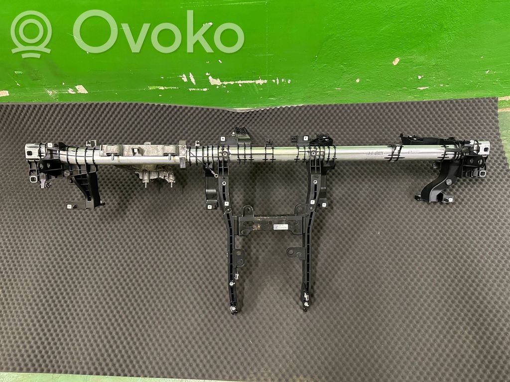 Tesla Model 3 Balkis panelės tvirtinimo 