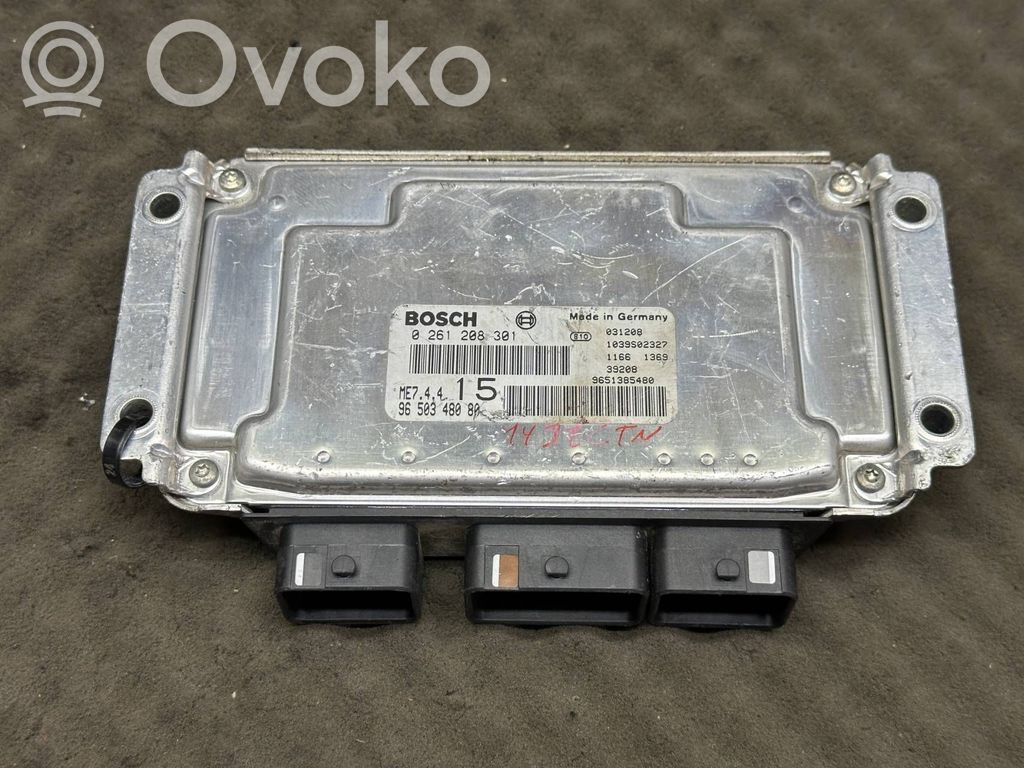 Peugeot 307 CC Engine control unit/module 