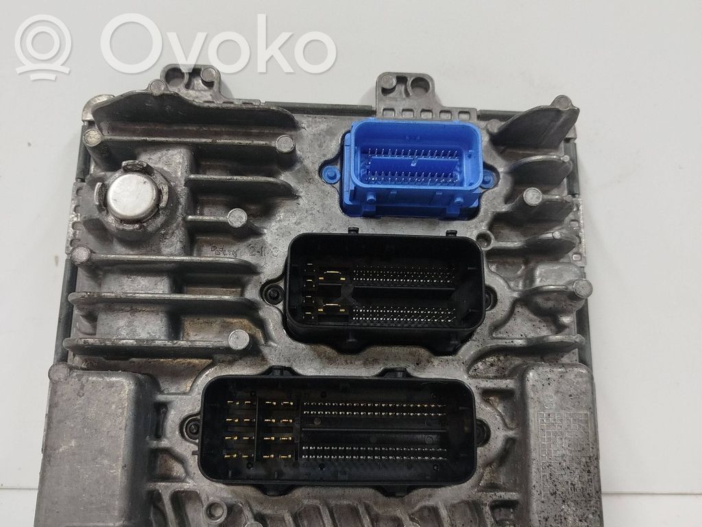 Opel Astra K Engine control unit/module 