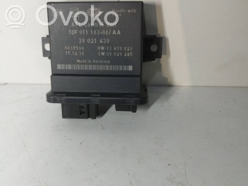 Opel Insignia A Xenon control unit/module 