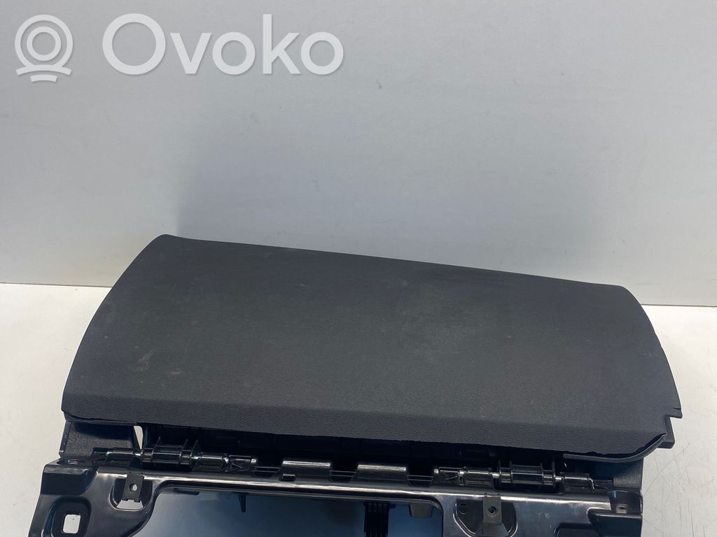 Volvo XC90 Daiktadėžė 