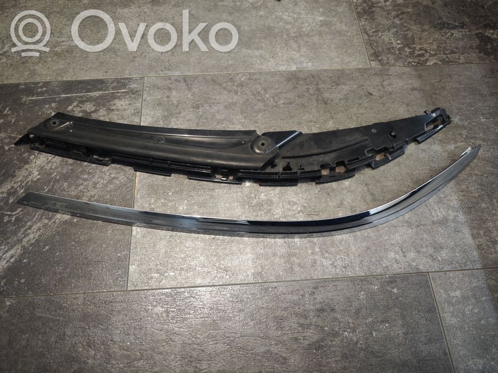 Volkswagen PASSAT B8 Uchwyt / Mocowanie lampy przedniej 