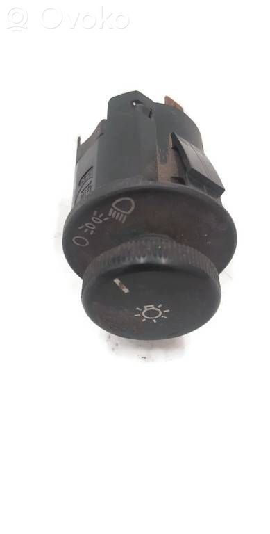 Light switch   90191677