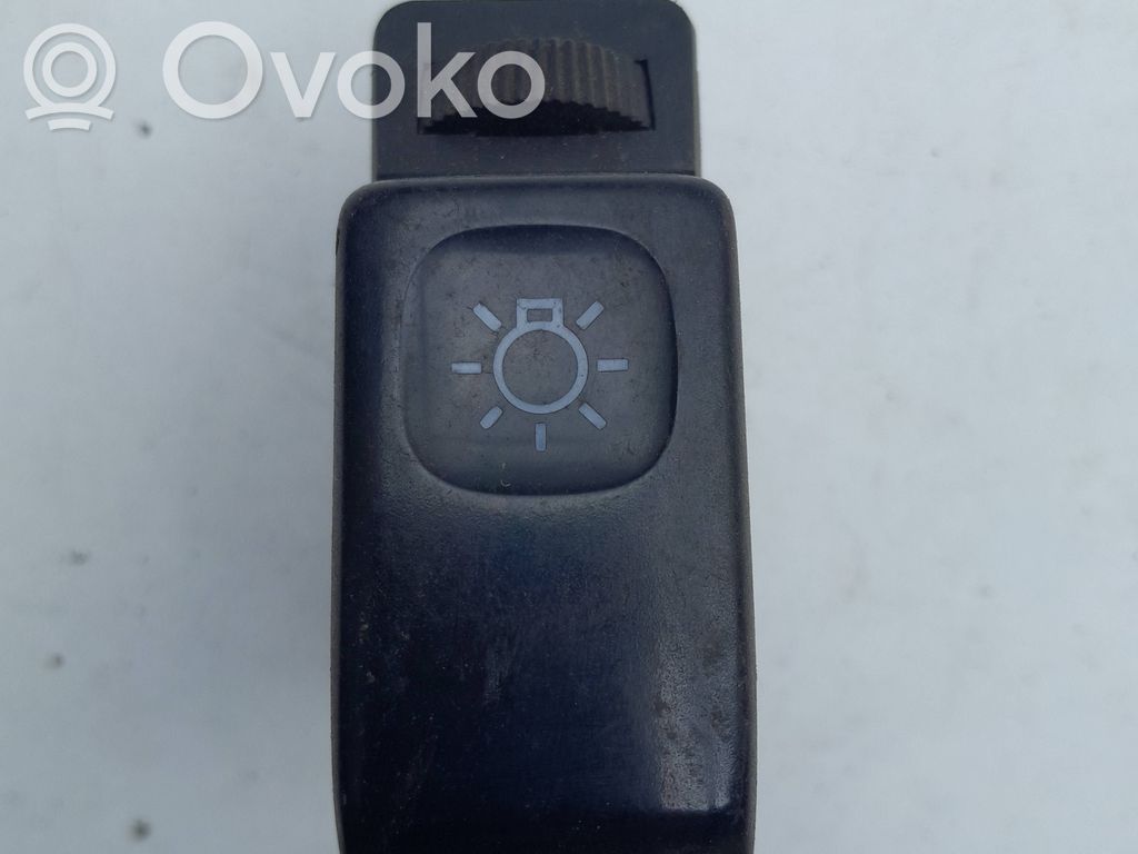 Volkswagen Golf II Interruptor de luz 
