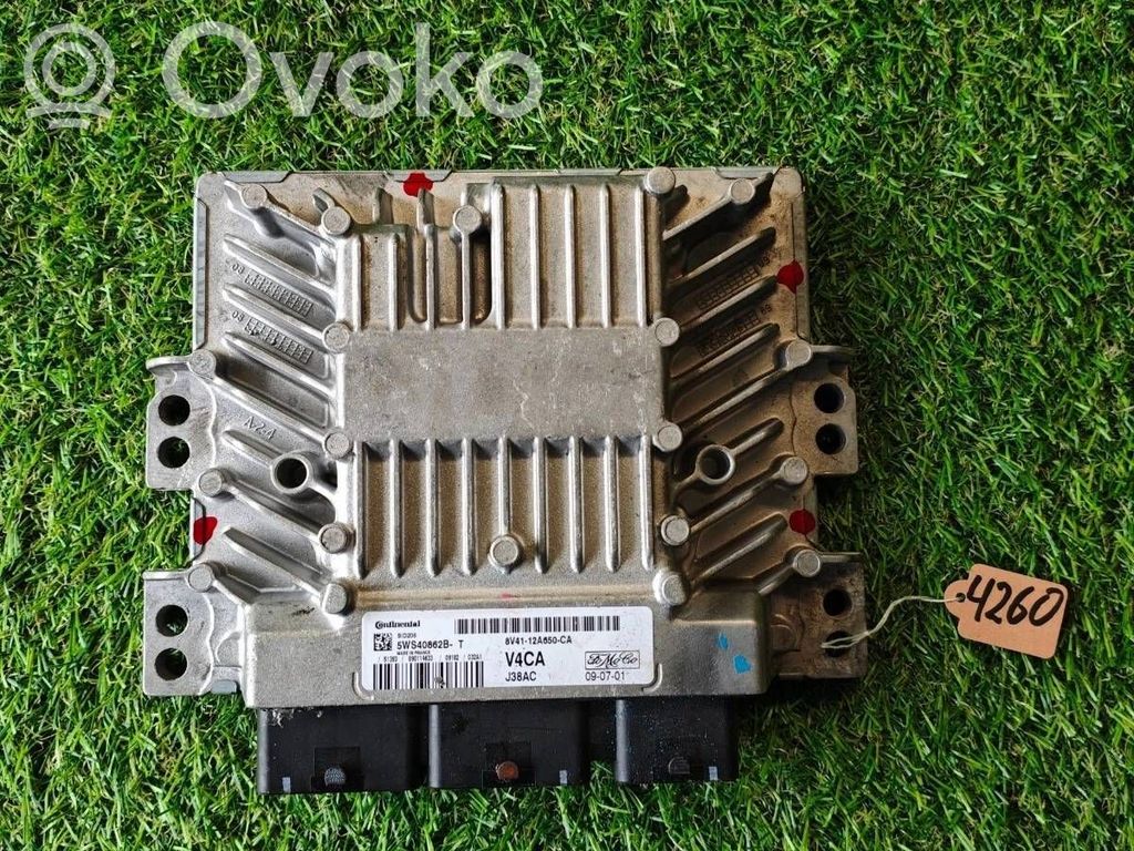 Variklio valdymo blokas   8V4112A650CA,5WS40862BT