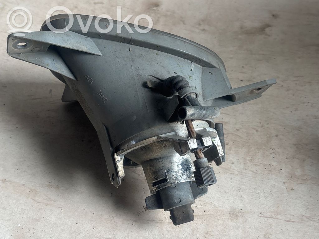 Volvo S80 Etusumuvalo 