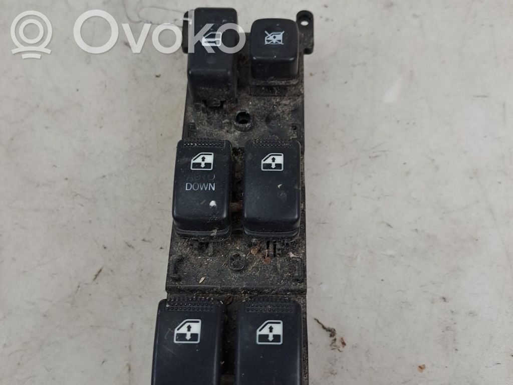KIA Rio Interruptor del elevalunas eléctrico 