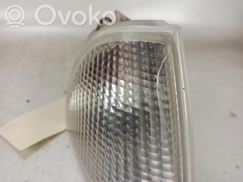 Front fender indicator light   630355