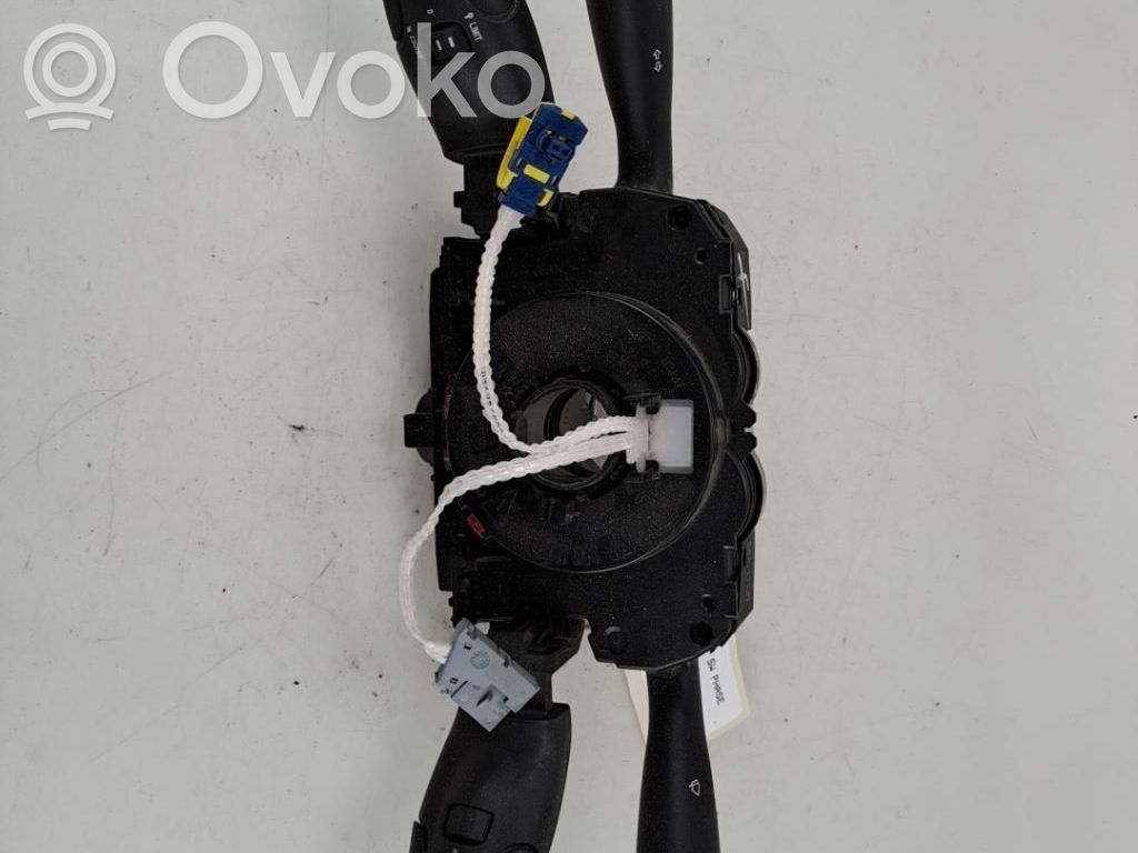 Peugeot 308 Interruptor/palanca de limpiador de luz de giro 