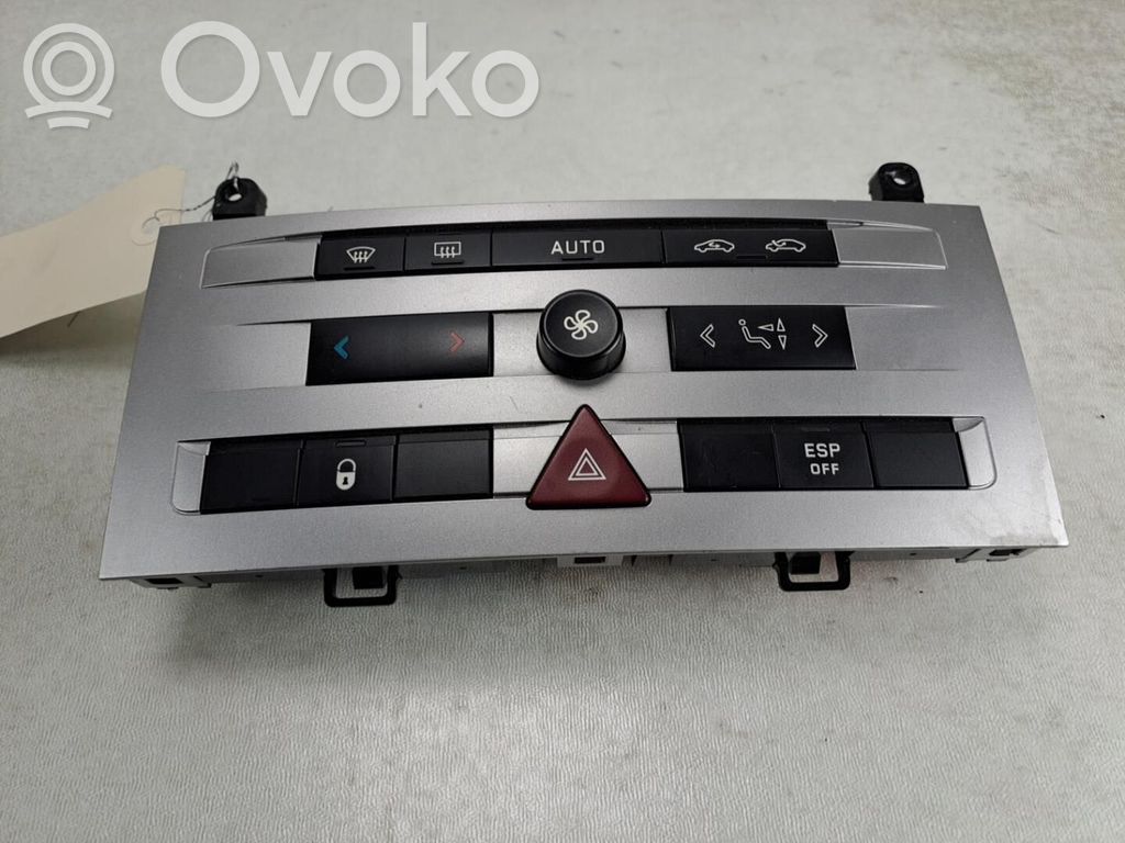 Peugeot 407 Climate control unit 