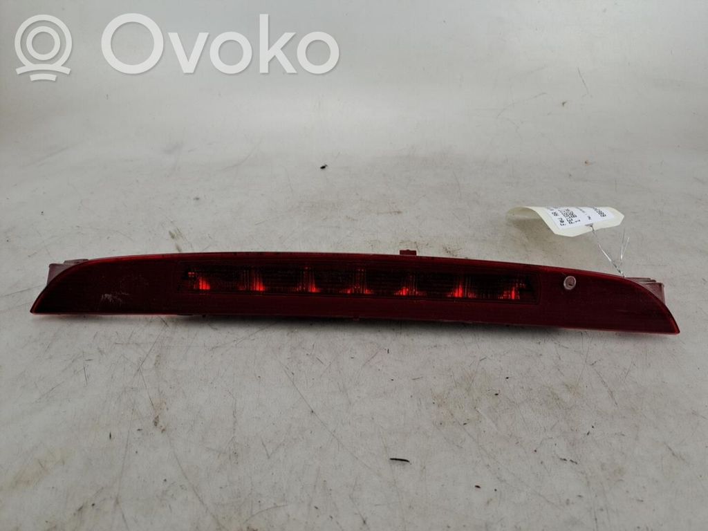 Peugeot 308 Third/center stoplight 