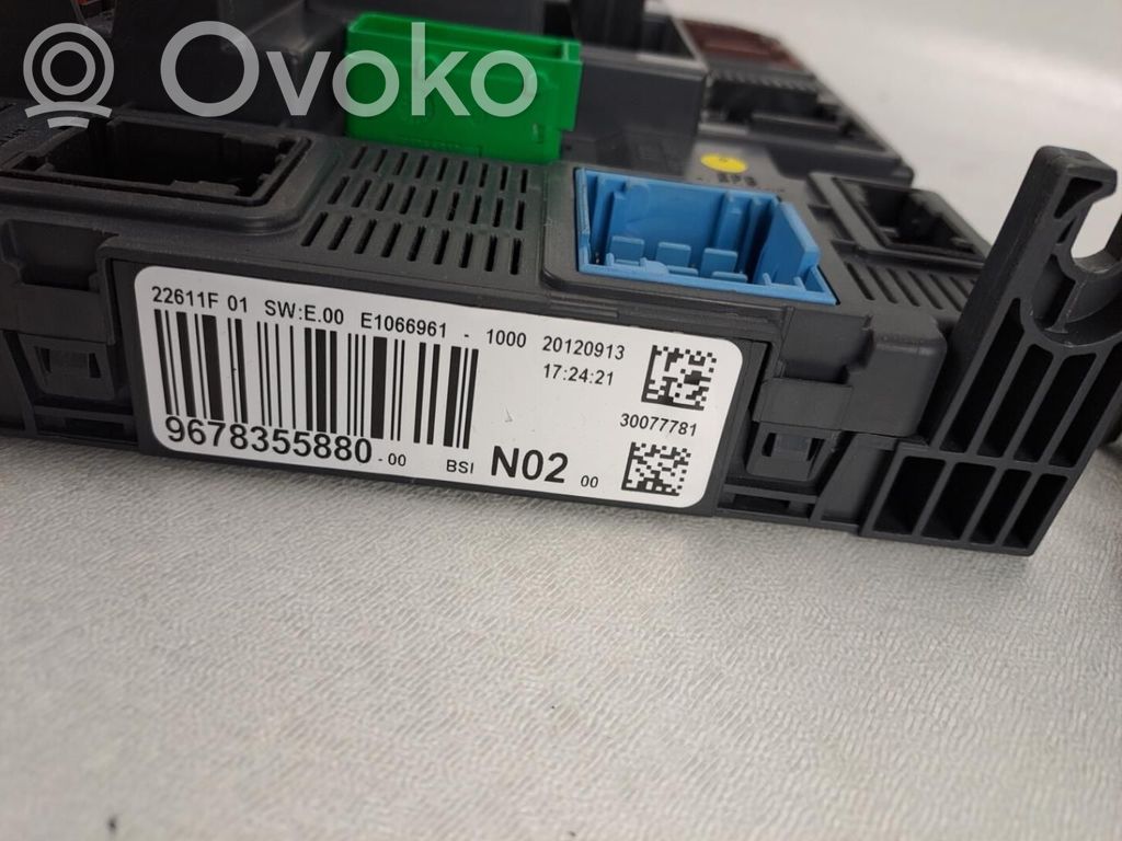 Peugeot 208 I Moottorinohjausyksikön sarja ja lukkosarja 