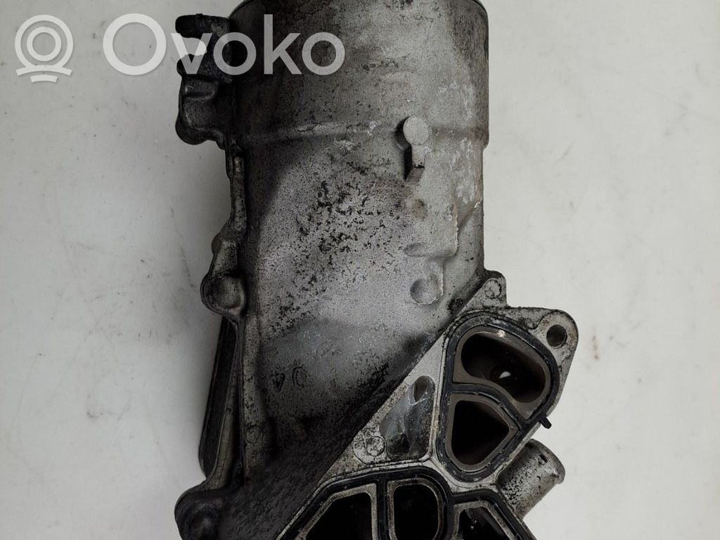 Ford Fiesta Mocowanie / uchwyt filtra oleju 