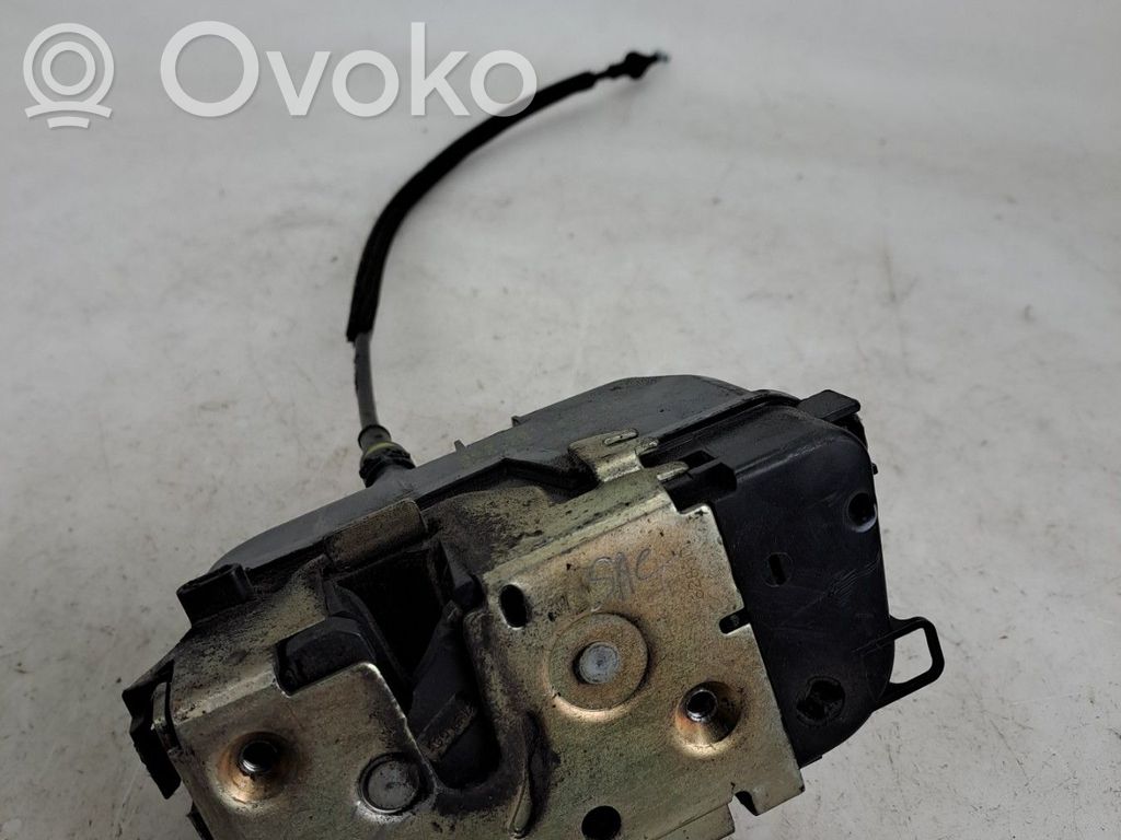 Citroen C3 Takaoven lukko 
