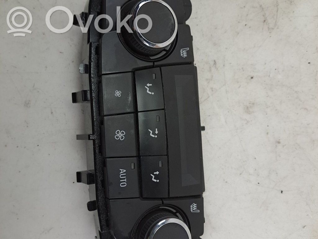 Opel Insignia A Climate control unit 