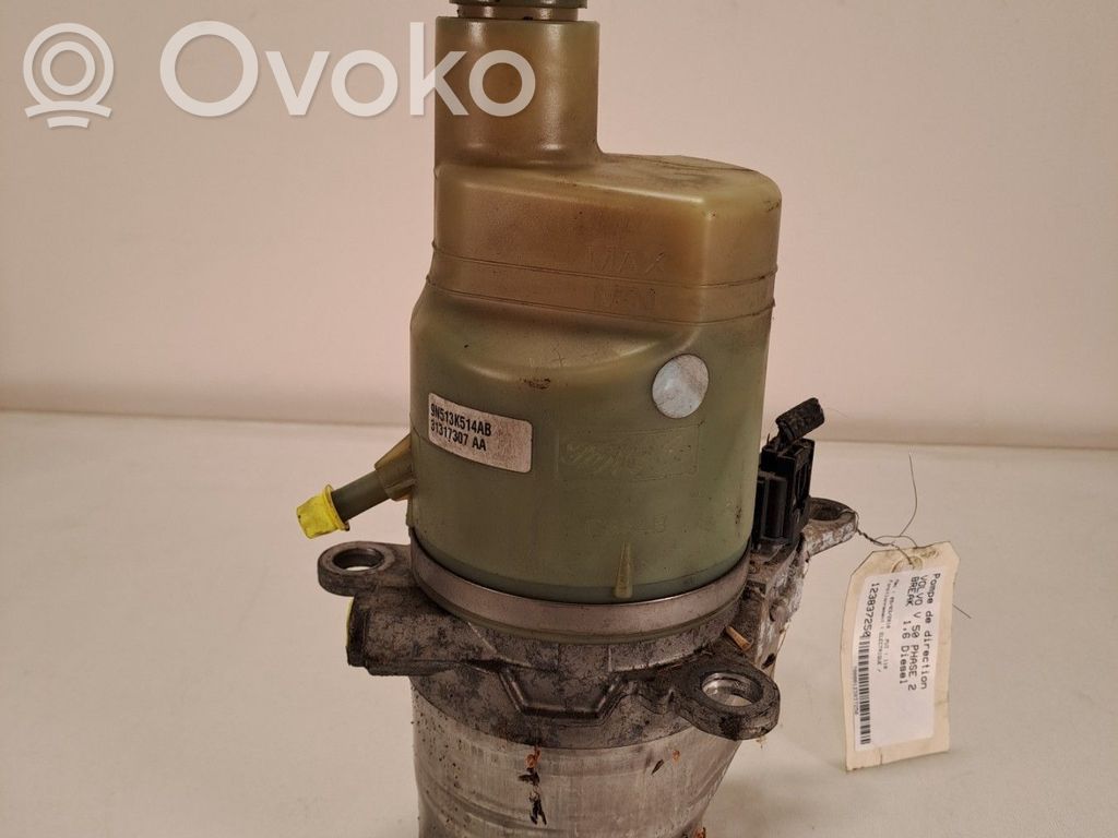 Volvo V50 Power steering pump 
