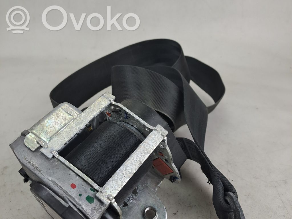 Ford Focus Front seatbelt 