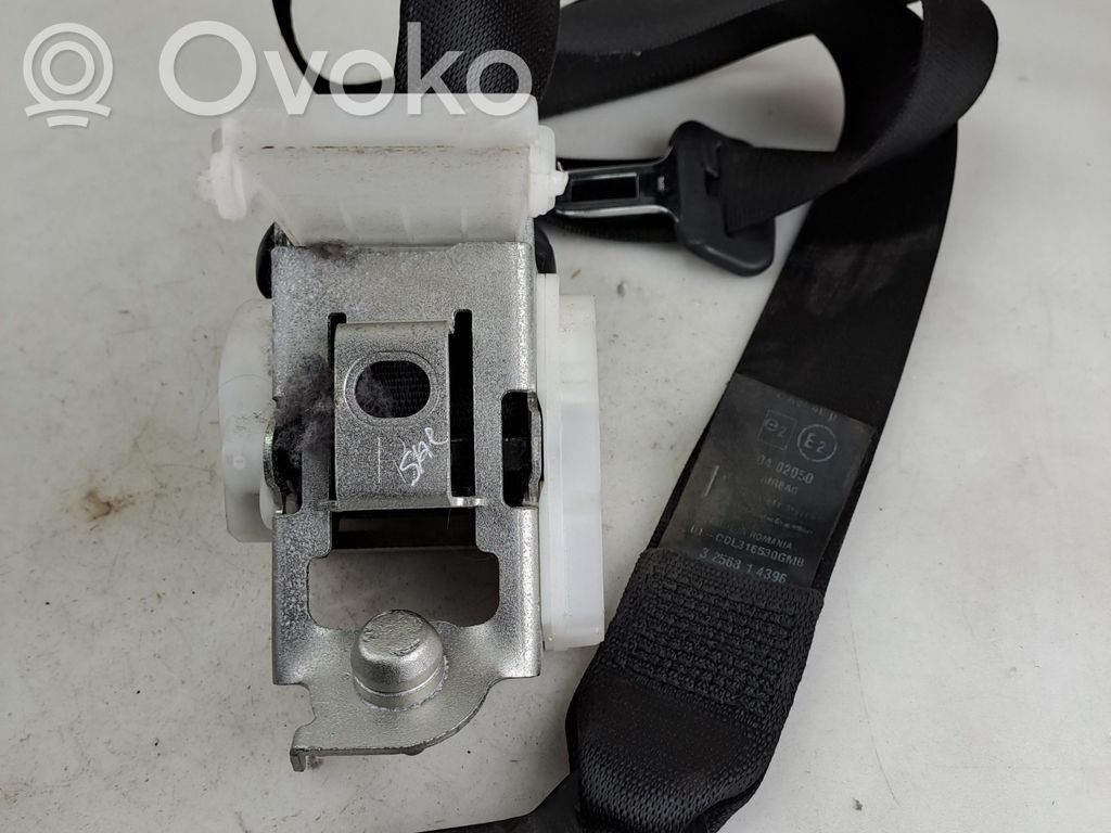 Opel Vectra C Cinturón delantero 