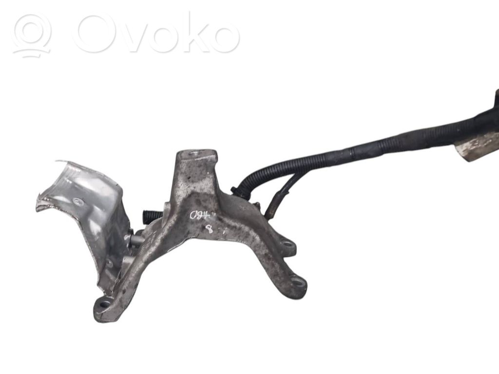 Engine mounting bracket   8K0199308