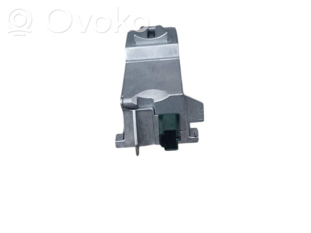 Ford Kuga I Steering wheel lock 