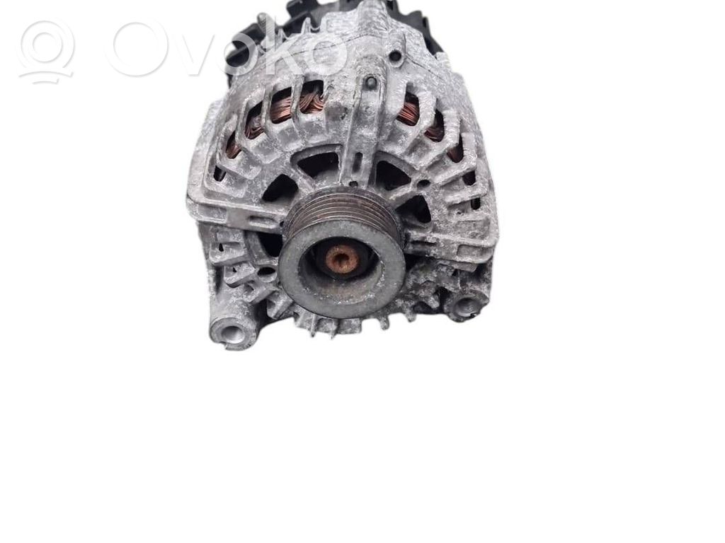 BMW 3 F30 F35 F31 Compresor (bomba) del aire acondicionado (A/C)) 