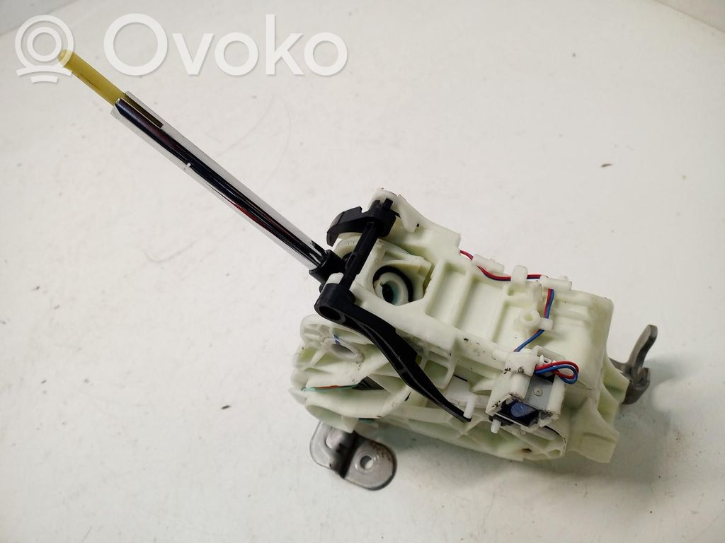 Renault Trafic III (X82) Gear selector/shifter in gearbox 