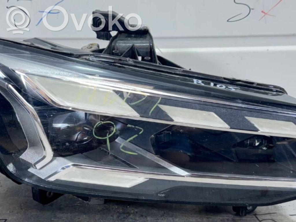 Audi Q2 - Headlight/headlamp 
