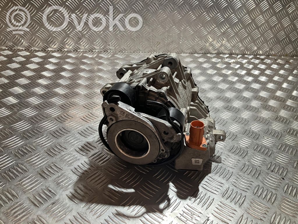 BMW X1 U11 Ģenerators 