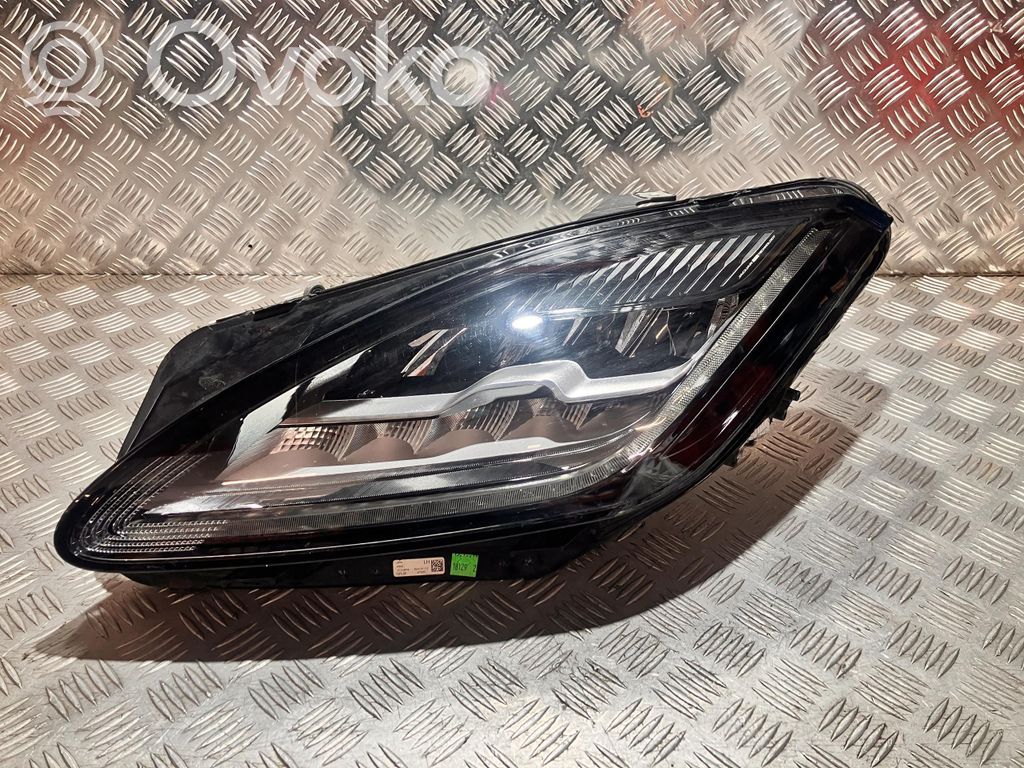 Jaguar E-Pace Headlight/headlamp 