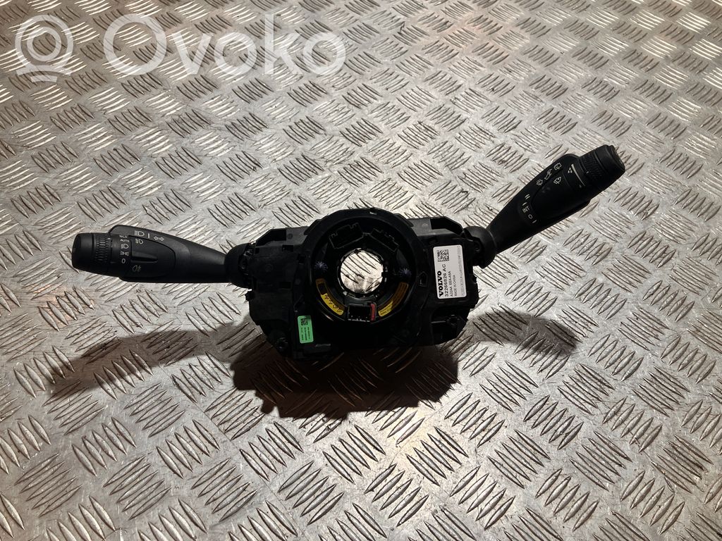 Volvo XC40 Headlight wiper switch 