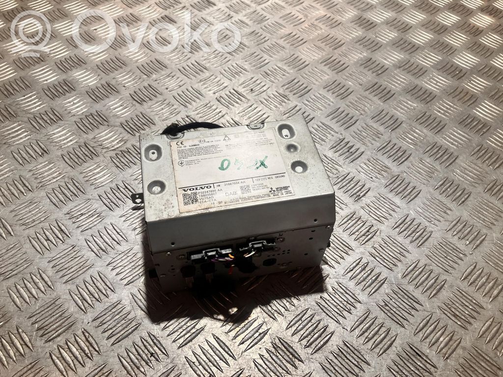 Volvo XC40 Unitate principală radio/CD/DVD/GPS 