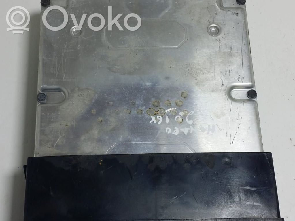 Ford Mondeo MK II Engine control unit/module 