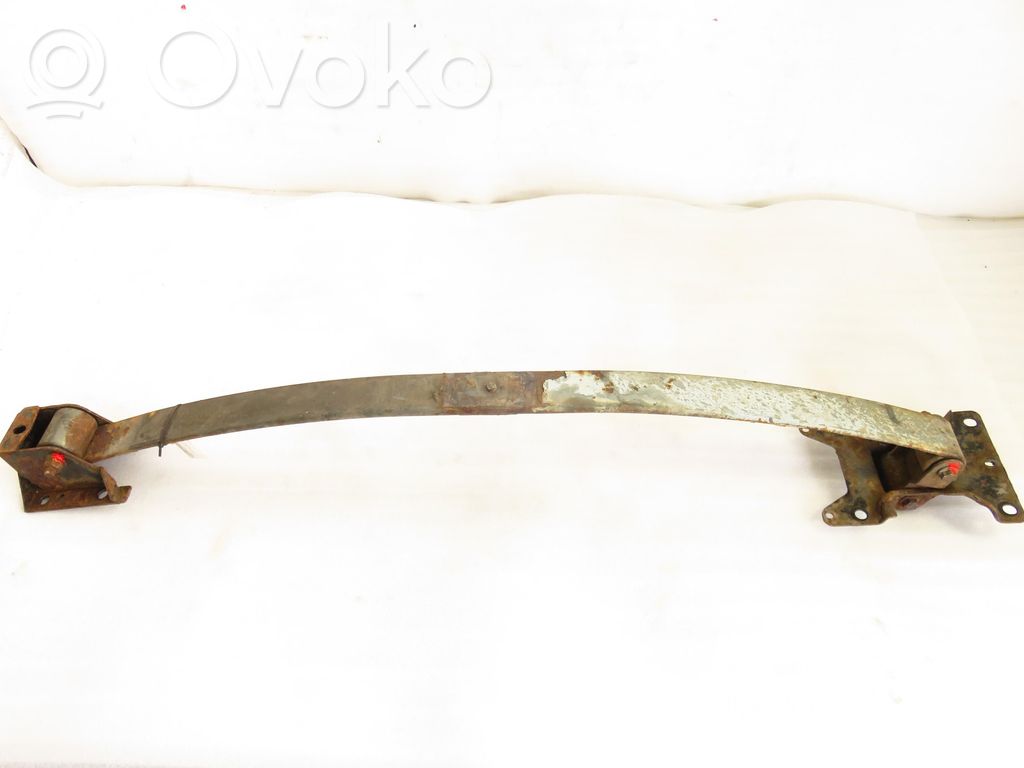 Rear leaf spring