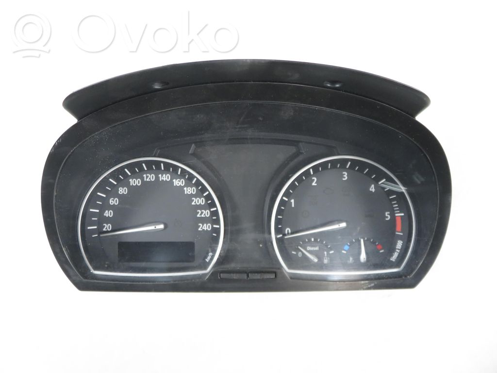 BMW X3 E83 Speedometer (instrument cluster) 