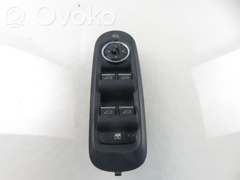 Electric window control switch   7S7T14A132BC,7S7T14A132BC