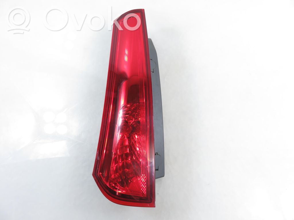 Rear/tail lights