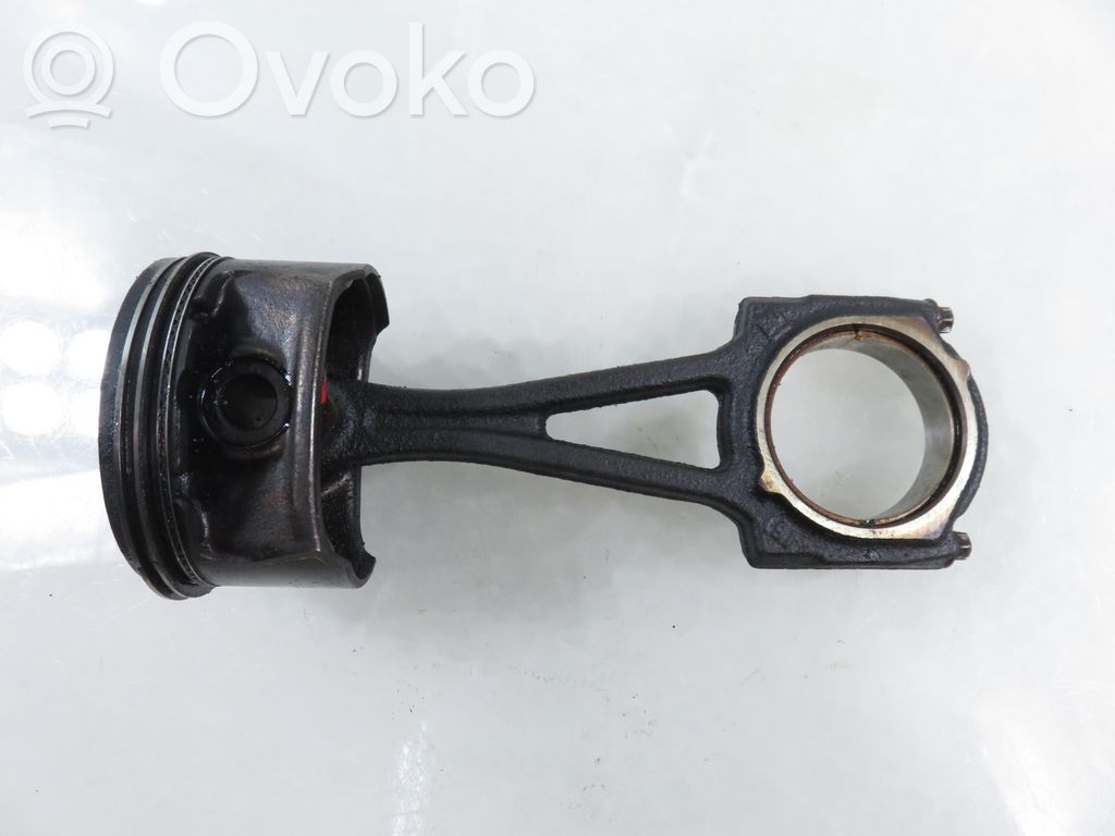 Opel Astra G Pistón con biela 