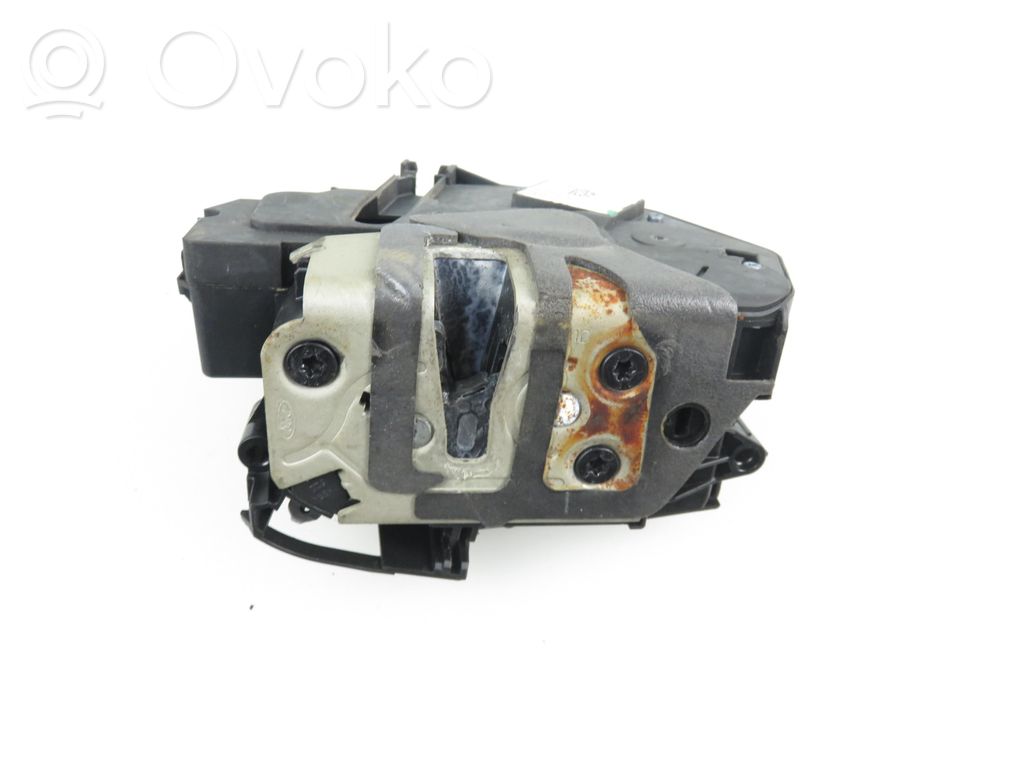 Ford Mondeo MK V Încuietoare ușă spate 